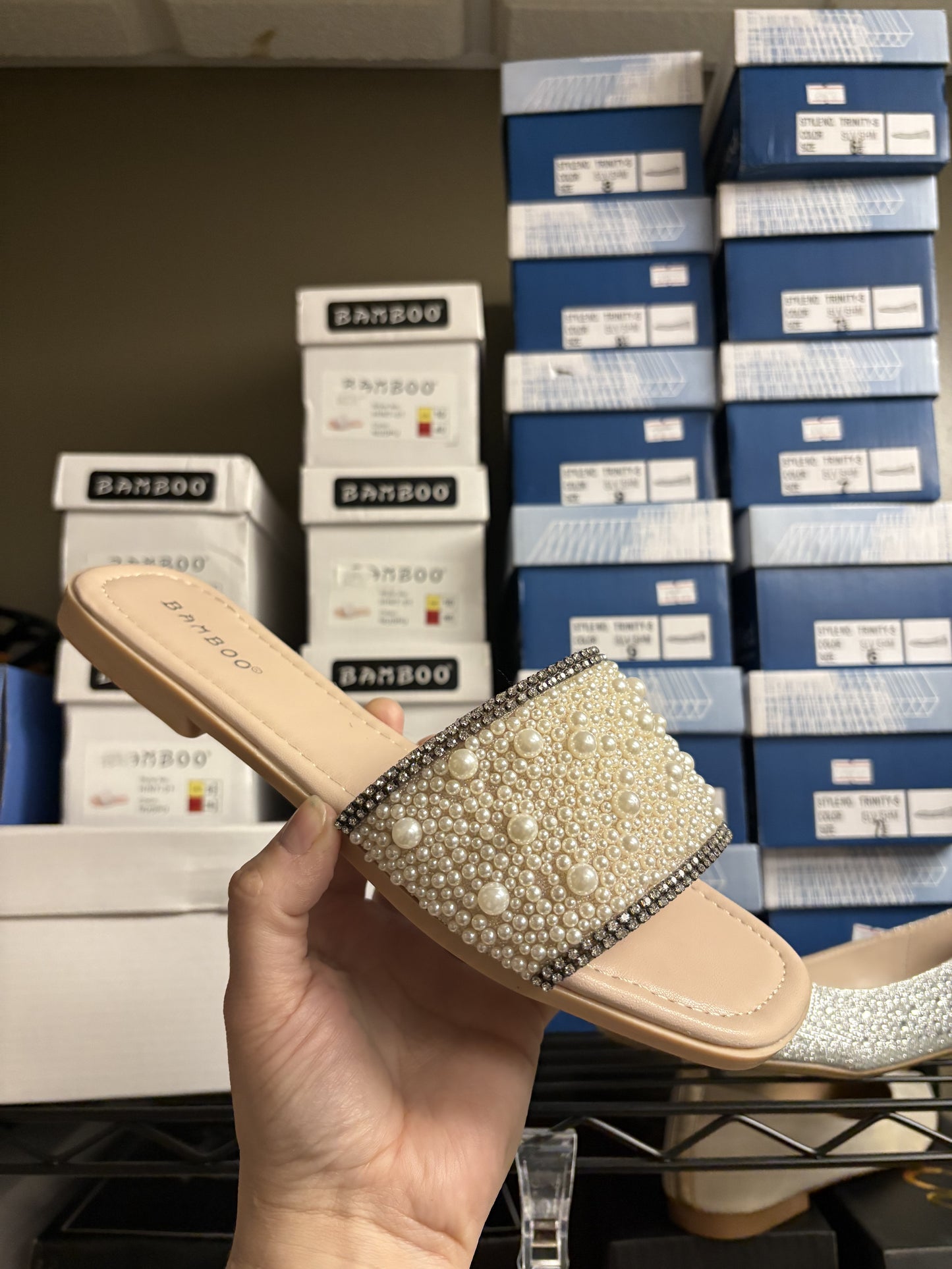 Glam Pearl Slides